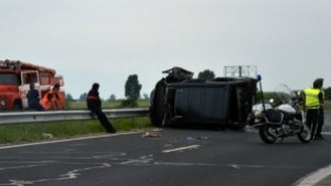 Двама загинаха при катастрофа
