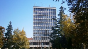 Ниско ниво на инвестициите но добра оценка за администрацията сочи