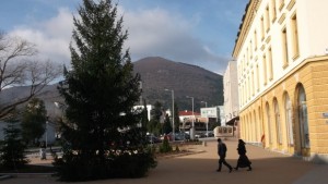 Коледен флашмоб и зумба в Сливен