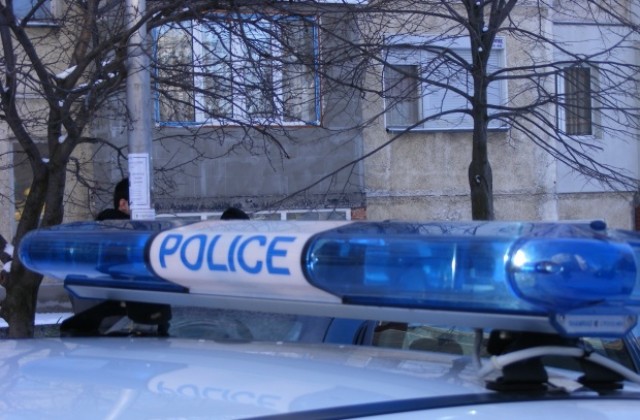 Специализирана операция на полицията се провежда утре, униформените вардят до стадион Априлов