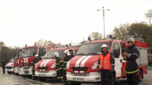 Демонстрация пред общината за Деня на доброволеца