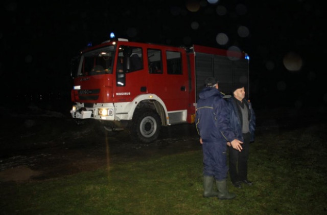 Ситуацията в Раднево все още е критична