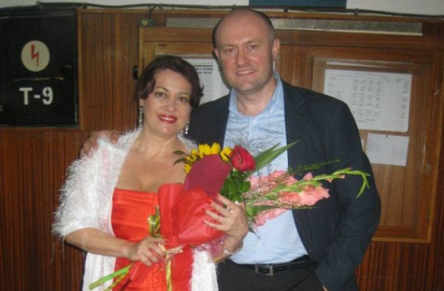 Търновските оперни звезди Христофор и Ива Йонови ще участват в концерта на Виена класик оркестра