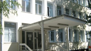 Болницата в Кюстендил търси кой да изпира глади и дезинфекцира