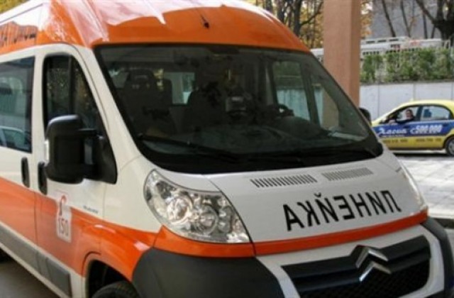 Тежка катастрофа на магистралата, млада жена е в кома