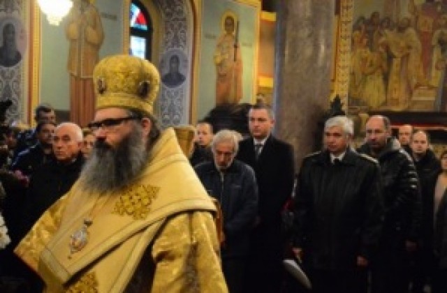 Варна почете Св. Николай Чудотворец с рибен курбан