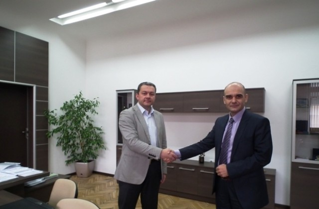 Кметът на Севлиево се срещна с Областния управител