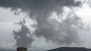 Облачно вечерта отново ще завали