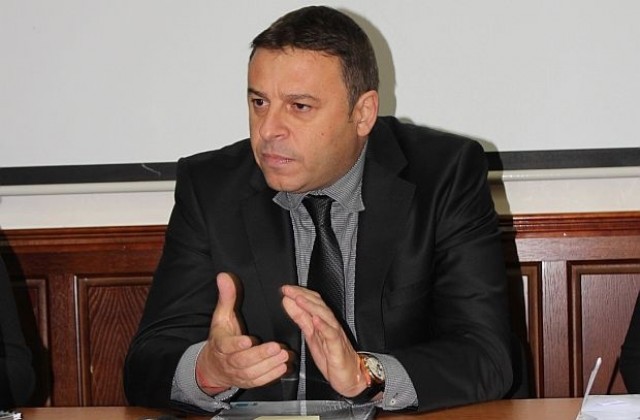 Ат. Камбитов поздрави студентите
