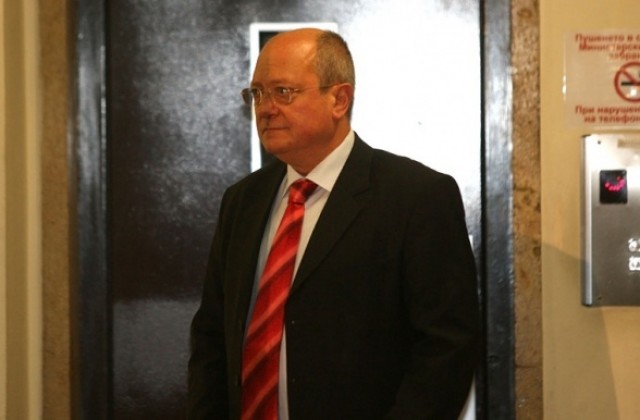 Чакат министъра на образованието във Враца