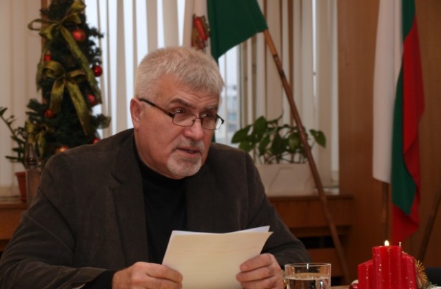 Кой не плаща данък смет: полицията, пожарната, Областна администрация