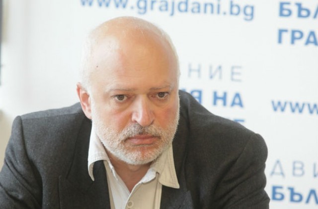 Проф. Велислав Минеков: Реформаторите направиха твърде много компромиси