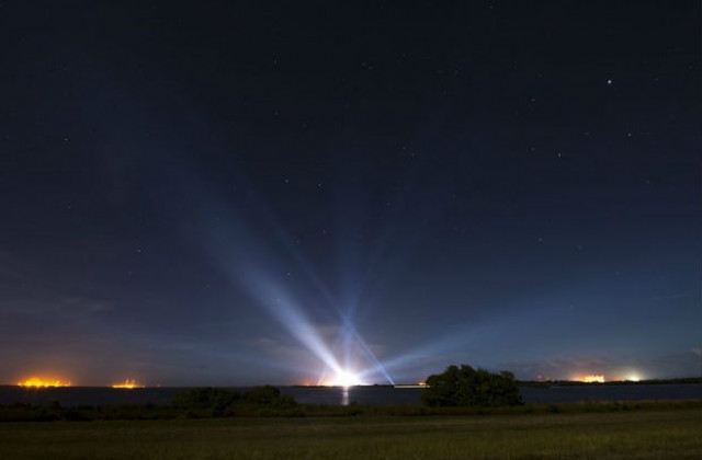 Астероидът UR116 не бил опасен за Земята. Засега