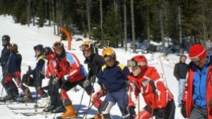 Скиори 1 на Кюстендил са Жулиен Тамакярски и Томислав Скандалиев