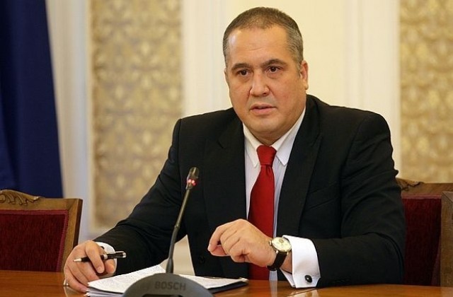 Слави Бинев отказал да оглави каквато и да е комисия