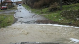 Въведено е ограничение по пътя БялаПопово