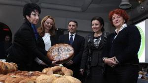 Танева Пазарът за българските производители трябва да е с еднакви