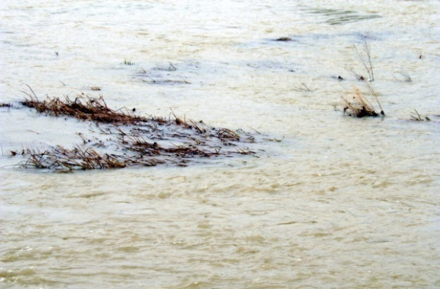 Три язовира във Варненска област преливат