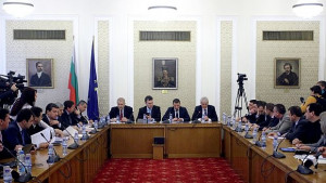 Парламентарната енергийна комисия иска документите за Южен поток да се