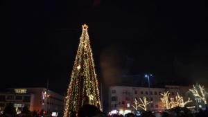 Започват празничните концерти в Казанлък