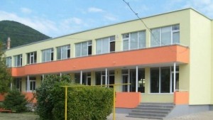 Благотворителен коледен базар