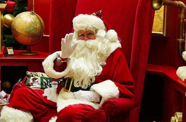 Дядо Коледа ще зарадва децата на Враца