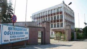 Шивачките от Калофер запазват стачна готовност но няма да блокират