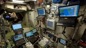 Спейс екс отлага товарния полет до МКС за януари