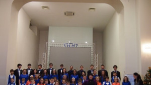 Хор Св Георги Победоносец препълни зала Европа