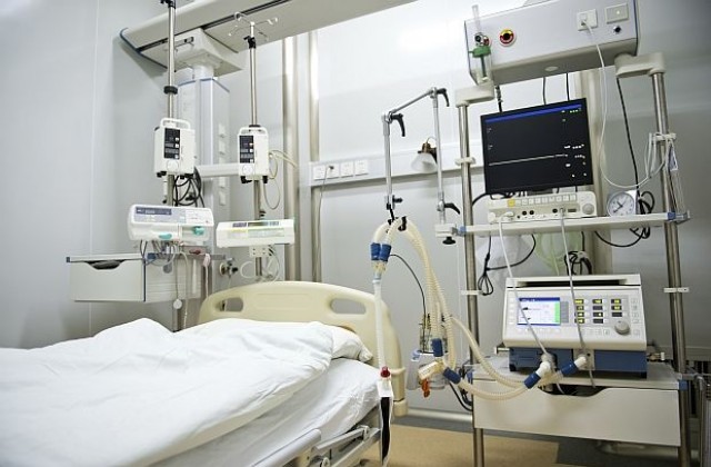 Жена в клинична смърт роди здраво момченце в клиника в Милано