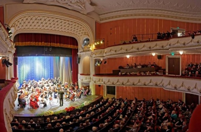 Варненската опера изпраща годината с „Carmen Dance”