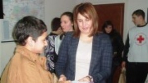 Децата без родители в Дряново с подаръци от Общината