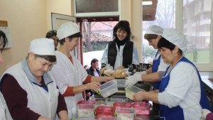 Социална кухня отвори врати в Елена