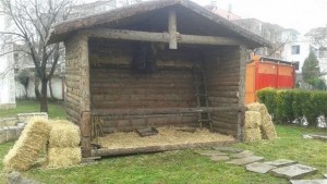 Иисус в яслата в центъра на Поморие