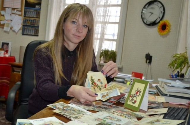 Най-голямата колекция от коледни картички пази музеят в Г. Оряховица (СНИМКИ)