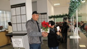 Коледни звезди подарява община Димитровград на гражданите