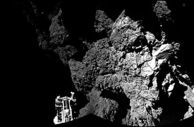 Сондата „Розета ще се приближи до кометата Чурюмов-Герасименко