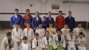 Джудо и самбо техники демонстрираха пред родители и гости състезателите