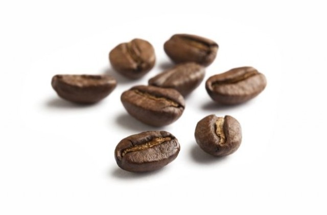 Зърната на кафето са сексуален рай за бръмбари