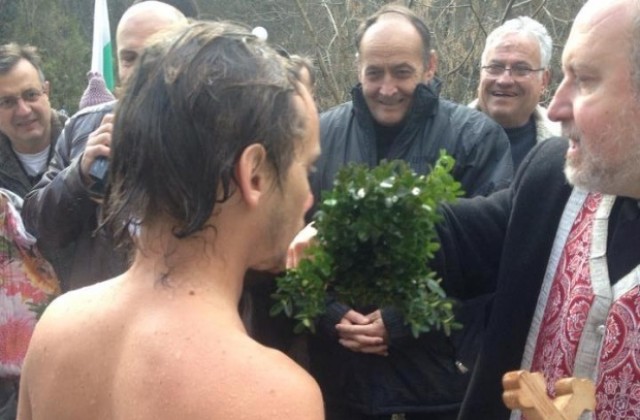 Отбелязваме 167 години от рождението на Христо Ботев и празника Богоявление