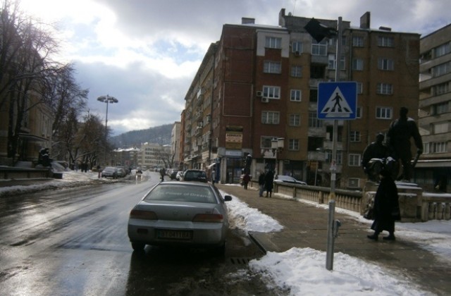 Най-удобното място да паркираш в Габрово