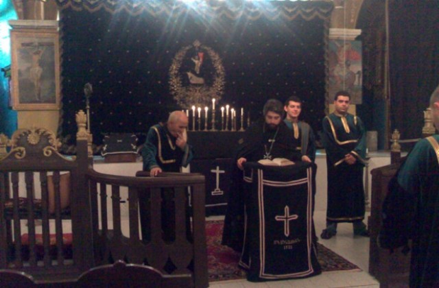 Арменците празнуват Коледа