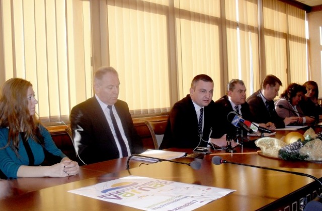 Портних: 2015-та ще бъде година на развитие на Варна