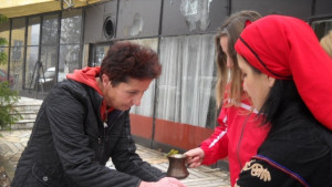 Пресъздават обичаят Бабин ден в Слокощица