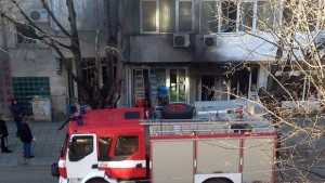 Пожар на бул Чаталджа запали се книжарница