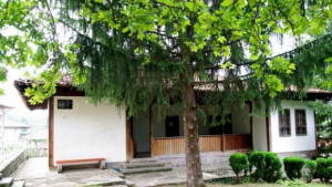 Рекорден брой туристи посетили Елена