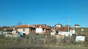 Комисия влезе в циганското гето в Дебелт