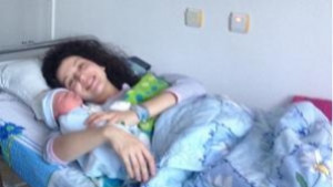 Четирихилядно бебе проплака в МБАЛ АВИС Медика