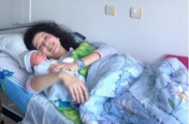 Четирихилядно бебе проплака в МБАЛ АВИС Медика