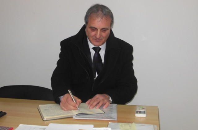 Първа приемна на депутатът Петър Петров в Дупница